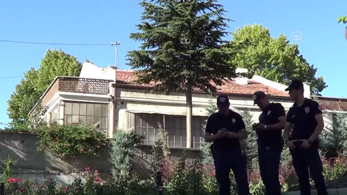 Konya\'da Deaş\'ın Hücre Evine Baskın: 5 Terörist Ölü Ele Geçti (6)