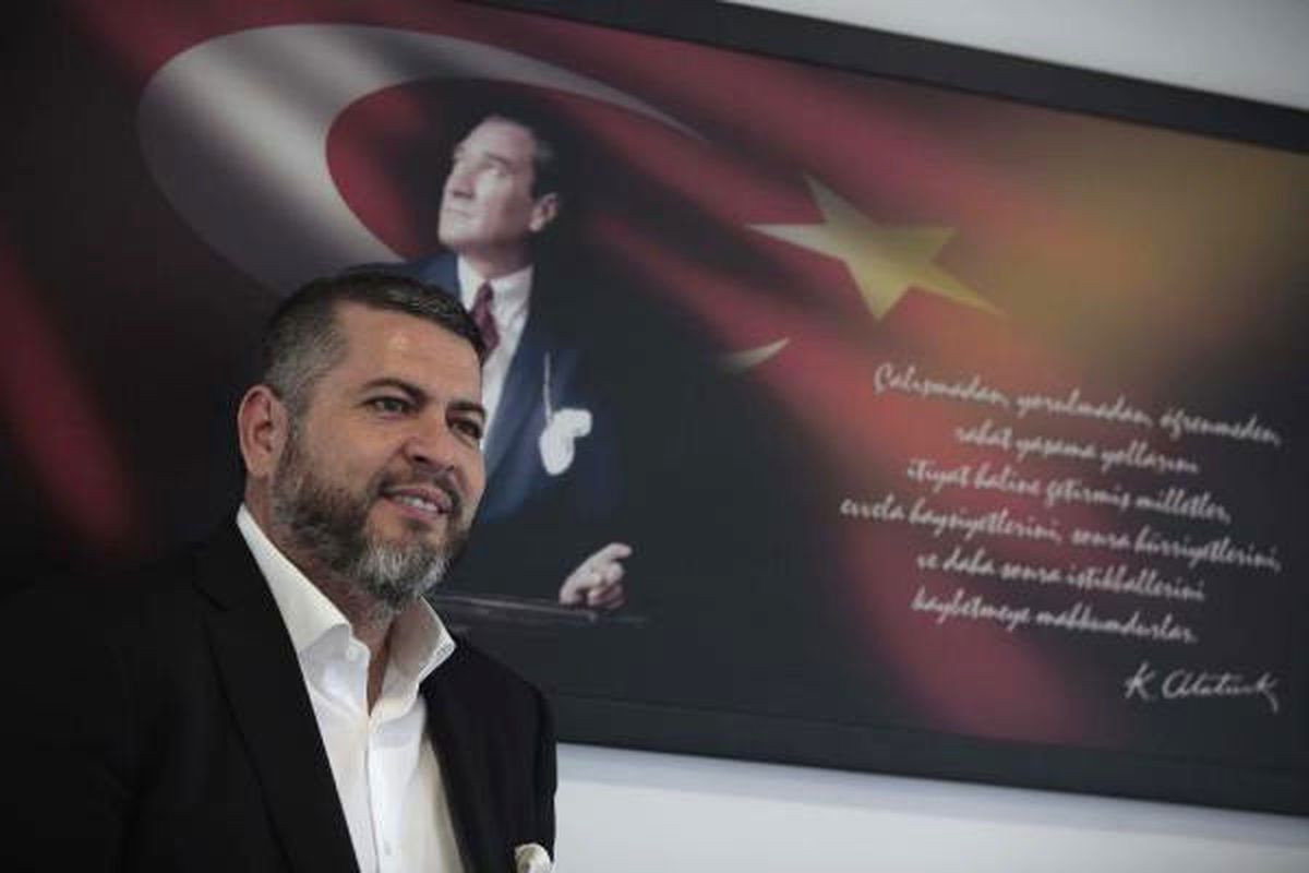 Levent Uysal: Gün Birlik Günüdür