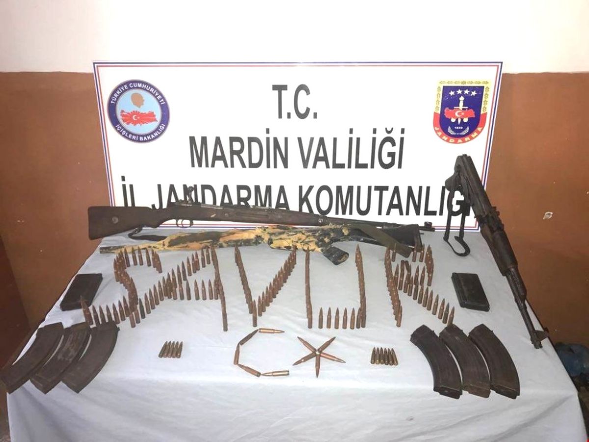 Savur\'da Silah ve Mühimmat Ele Geçirildi