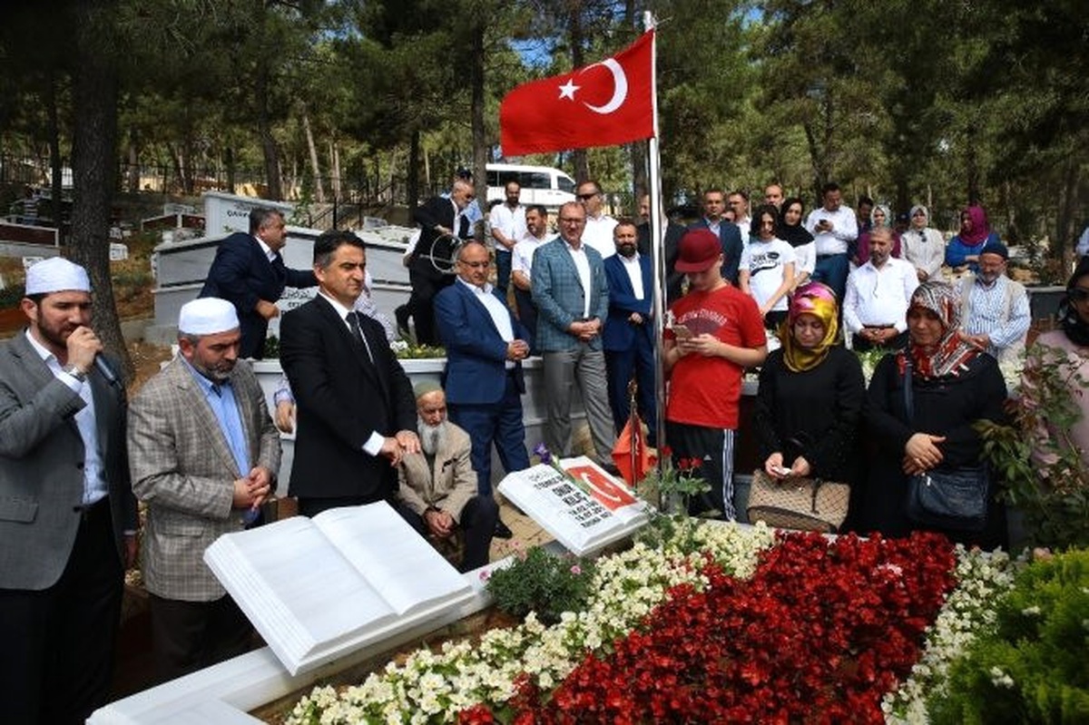 Ümraniye\'de 15 Temmuz Şehitleri Anıldı