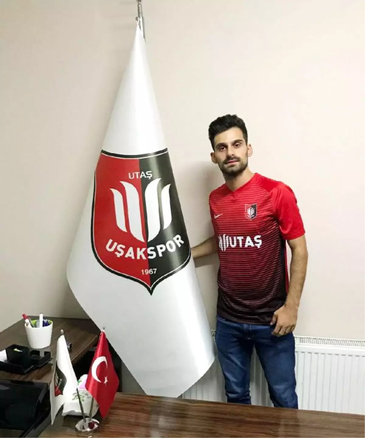 Uşakspor\'dan Sol Bek Takviyesi