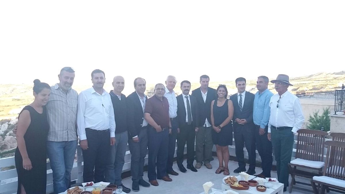Vali Aktaş, Turizmciler ile Bir Araya Geldi