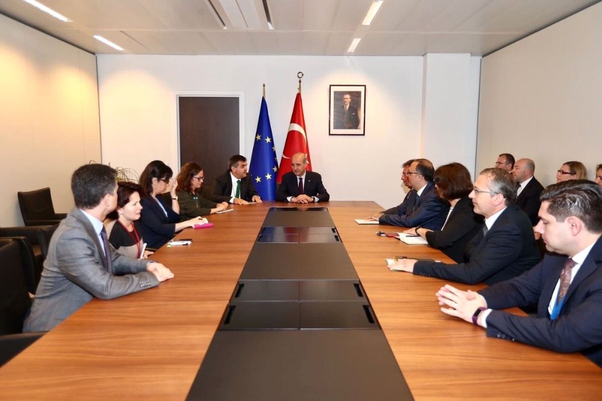 Başbakan Yardımcısı Kurtulmuş, Avrupa\'nın Kalbi Brüksel\'de