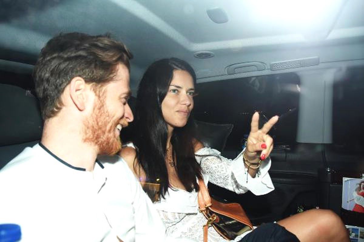 Bodrum\'da Adriana Lima Nöbeti (4)