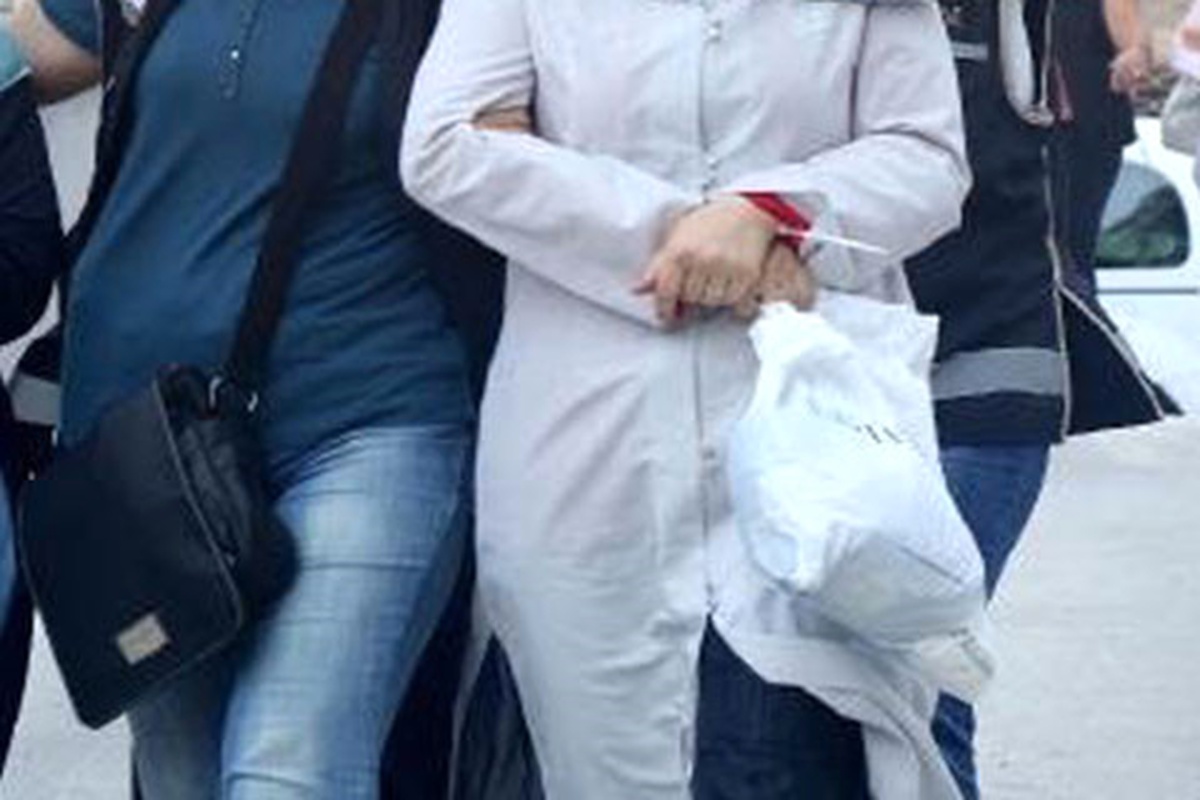 Eşini Ziyarete Fetö Mektubu Götürdü, Tutuklandı