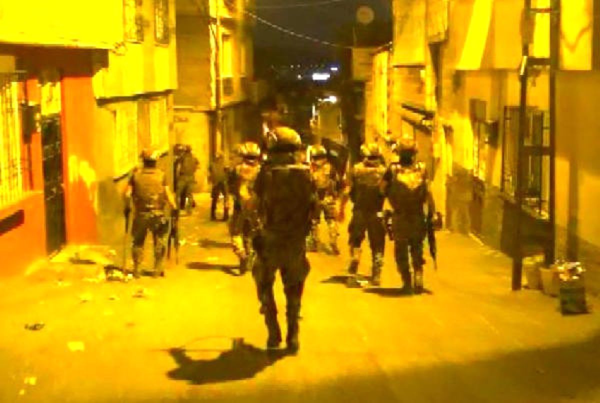 Gaziantep\'te 15 Temmuz Anma Etkinliklerinde Eyleme Hazırlanan 18 Şüpheli Yakalandı