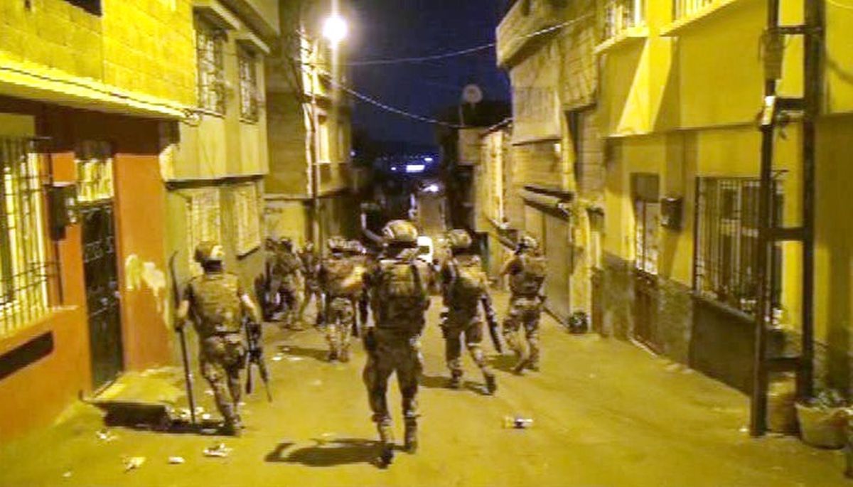 Gaziantep\'te Eylem Hazırlığındaki Deaş Militanlarına Operasyon: 18 Gözaltı