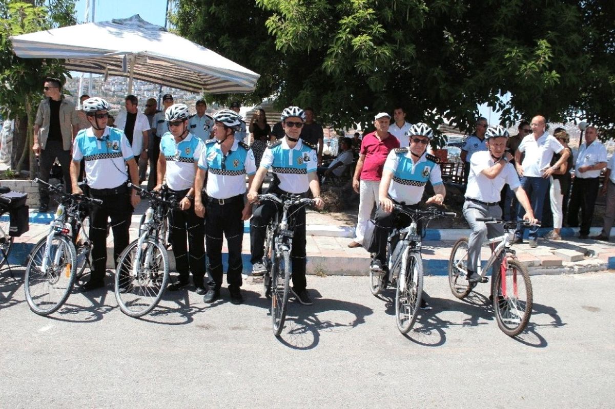 Hayatı Emniyetle Pedalla\' Projesi Foça\'dan Start Aldı