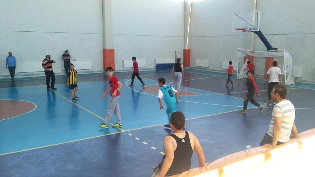 Hisarcık\'ta 15 Temmuz Haftası Futsal Turnuvası