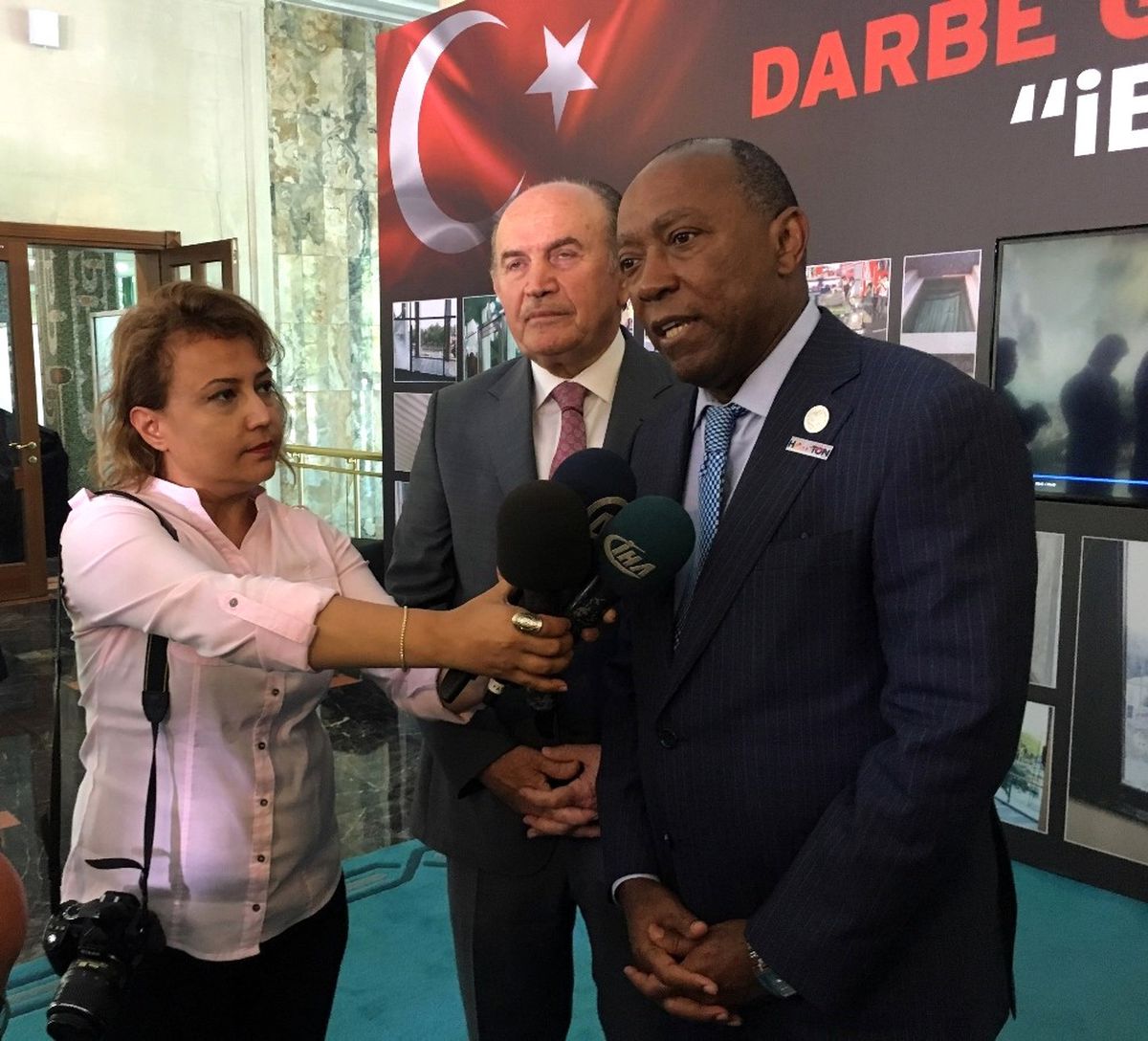 Houston Belediye Başkanı Sylvester Turner\'den Başkan Kadir Topbaş\'a Ziyaret