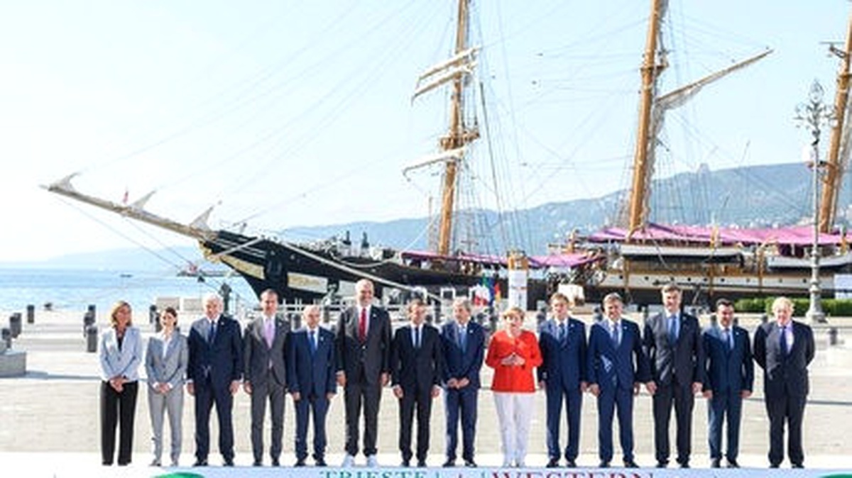 İtalya Batı Balkan Zirvesi\'ne Ev Sahipliği Yaptı