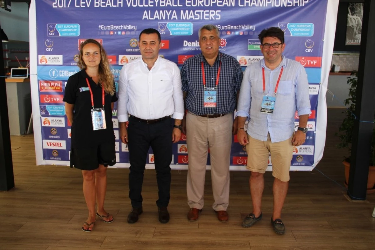 Kadınlar Plaj Voleybolu Avrupa Şampiyonası\'nın Basın Toplantısı Gerçekleştirildi