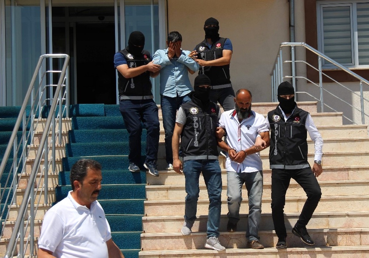 Karabük Merkezli 4 İl\'de Eş Zamanlı Uyuşturucu Operasyonu