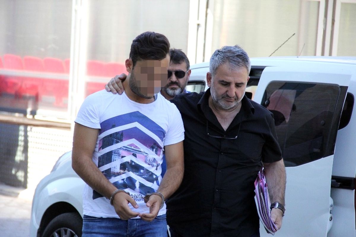 Kız Arkadaşına Çıplak Resimle Şantaj İddiasına Tutuklama