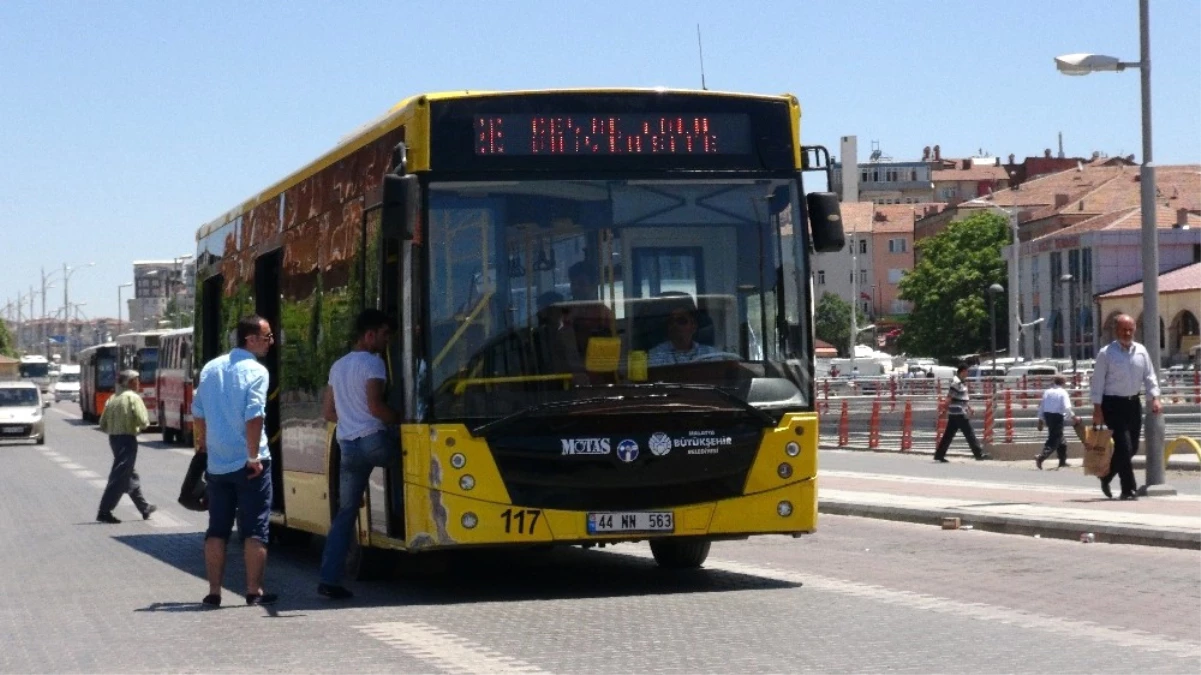 Malatya\'da 14 ve 15 Temmuz Akşamları Belediye Otobüsleri Ücretsiz Hizmet Verecek