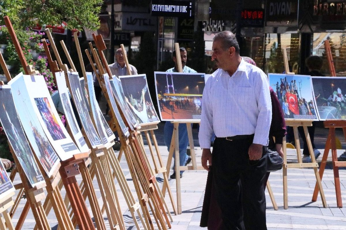 Malatyalılar 15 Temmuz\'u İha\'nın Gözüyle Bir Kez Daha Hatırladı