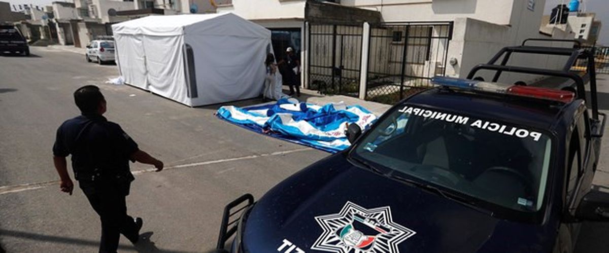 Meksika\'da Ev Partisinde Silahlı Saldırı: 11 Ölü