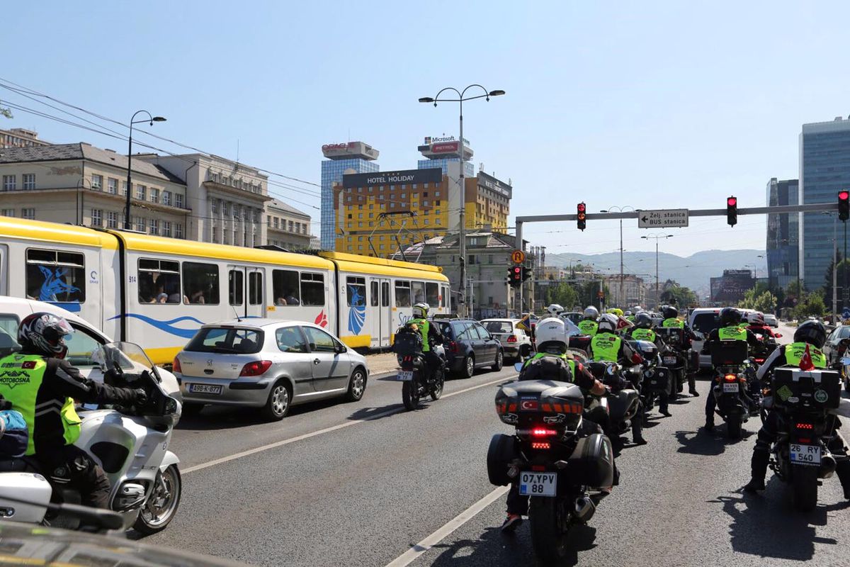 Motobosna Ekibi Yurda Dönüyor