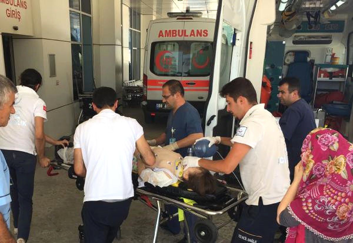 Pencereden Düşen 9 Yaşındaki Ecrin Öldü
