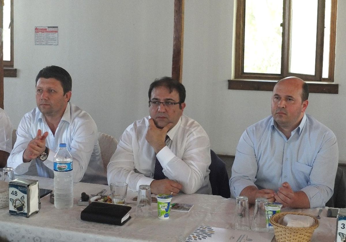 Süt Üreticisi Fiyatı Az Buldu