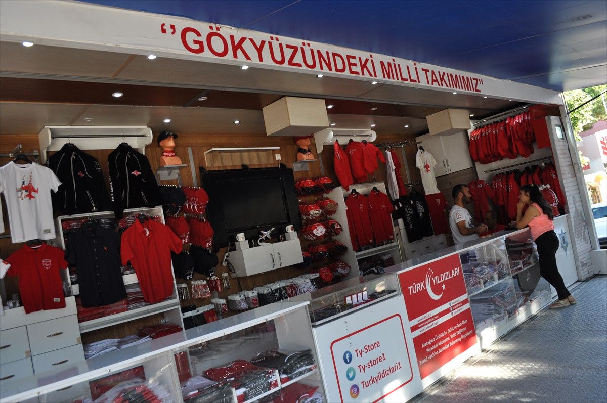 Türk Yıldızları Tırı Seferihisar\'da
