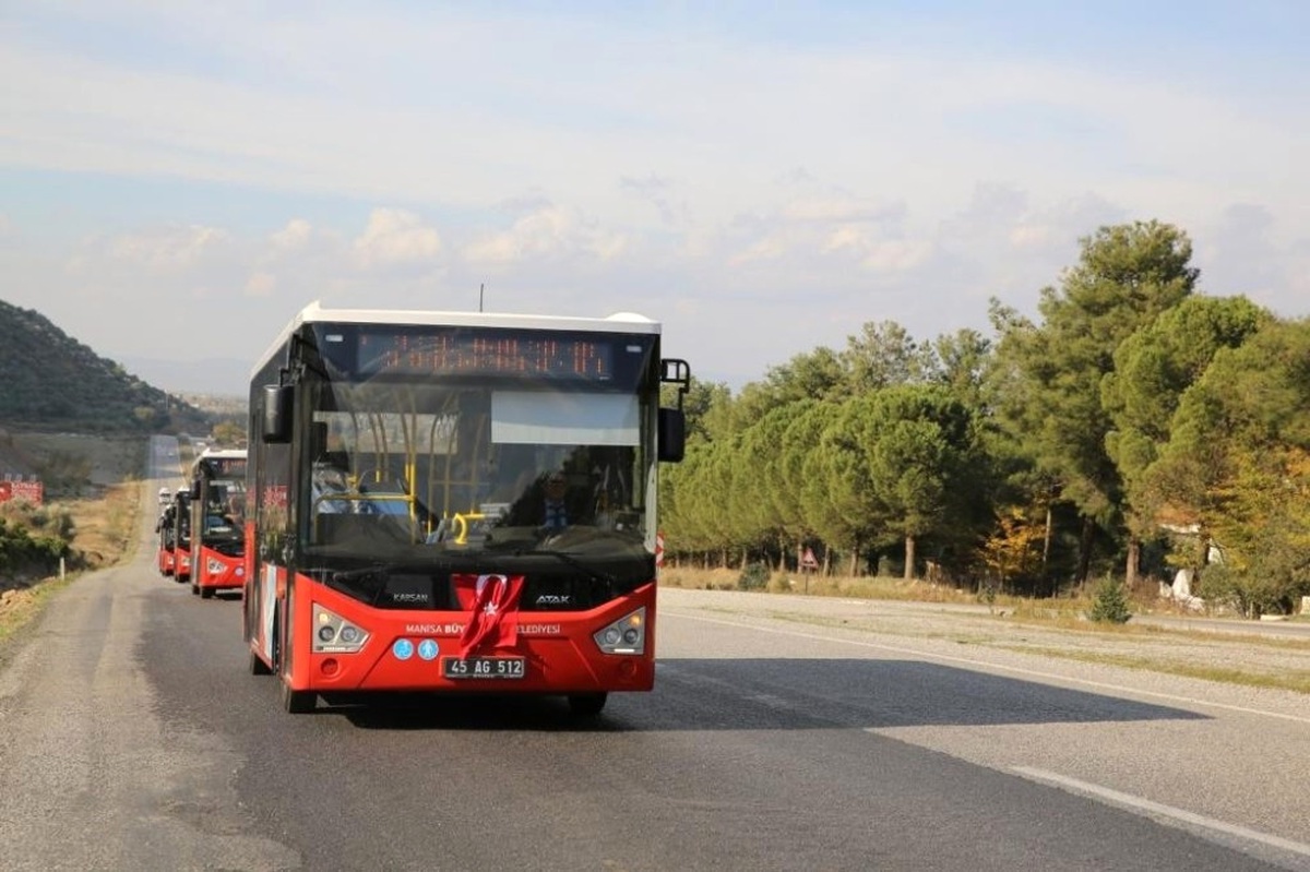 15 Temmuz\'da Belediyenin Toplu Taşıma Araçları Ücretsiz Olacak