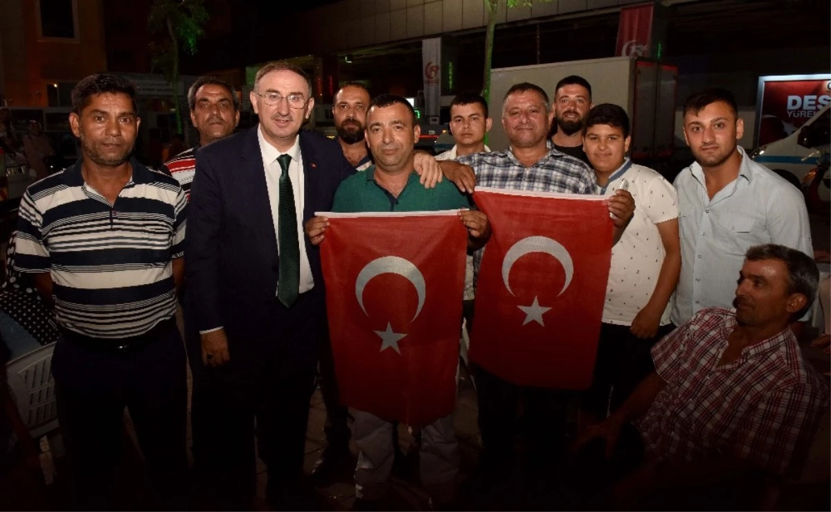 15 Temmuz Kutlamalarına Büyük İlgi