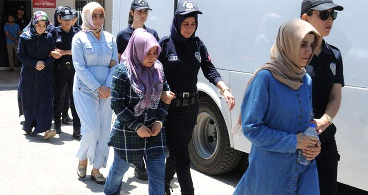 Adana'da Tutuklanan FETÖ Ablaları 'Zeka Avcısı' Çıktı