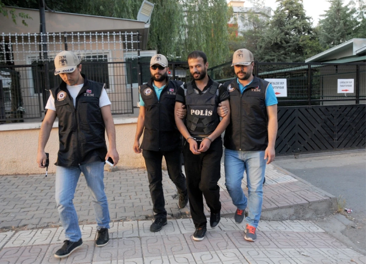 AK Parti\'li Mercan\'a Silahlı Saldırıyla Ilgili 1 Tutuklama