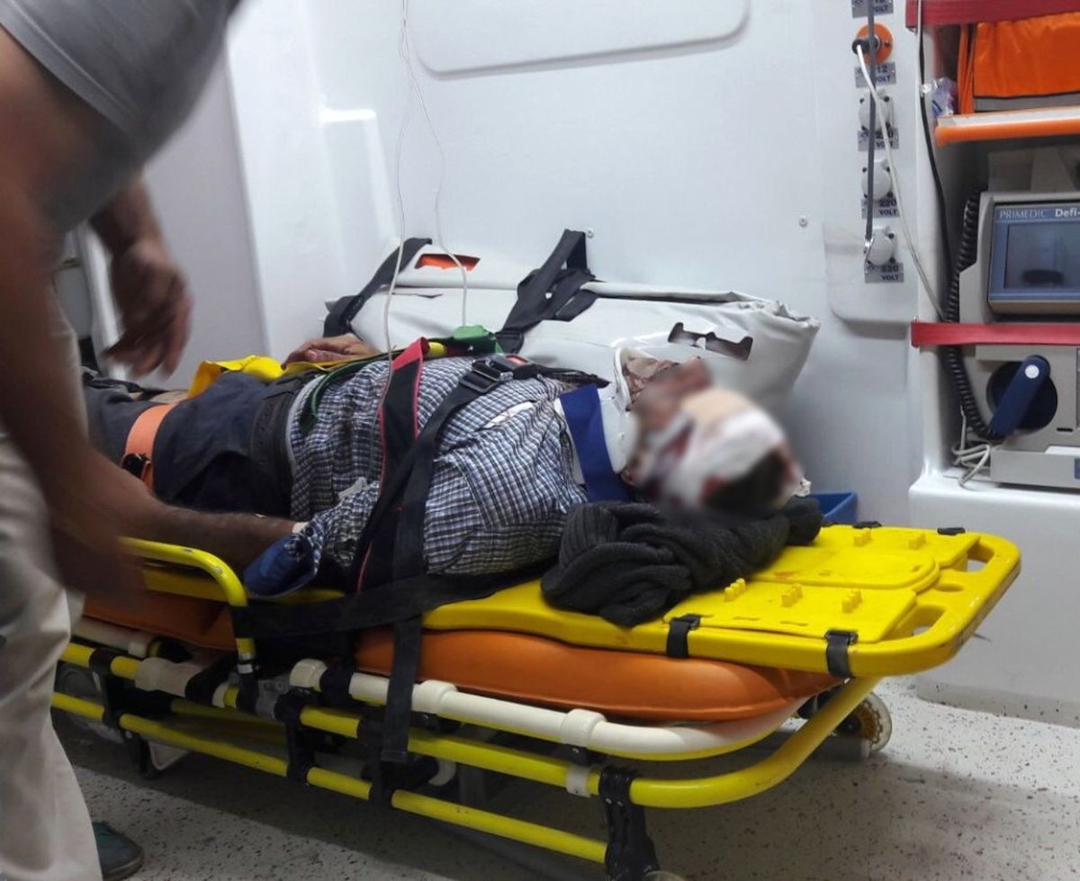 Artvin\'de Trafik Kazası: 1 Ölü, 12 Yaralı