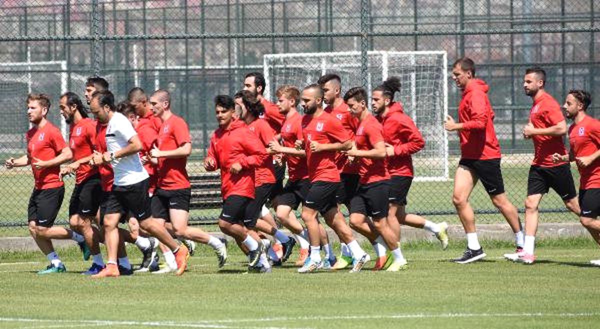 Balıkesirspor Güç Depoluyor