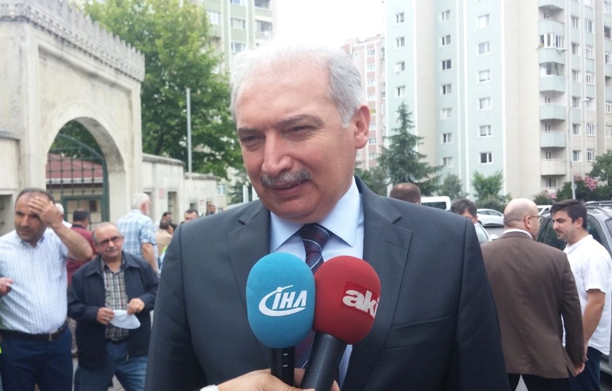 Başakşehir\'de 15 Temmuz Şehitleri İçin Lokma Dağıtıldı