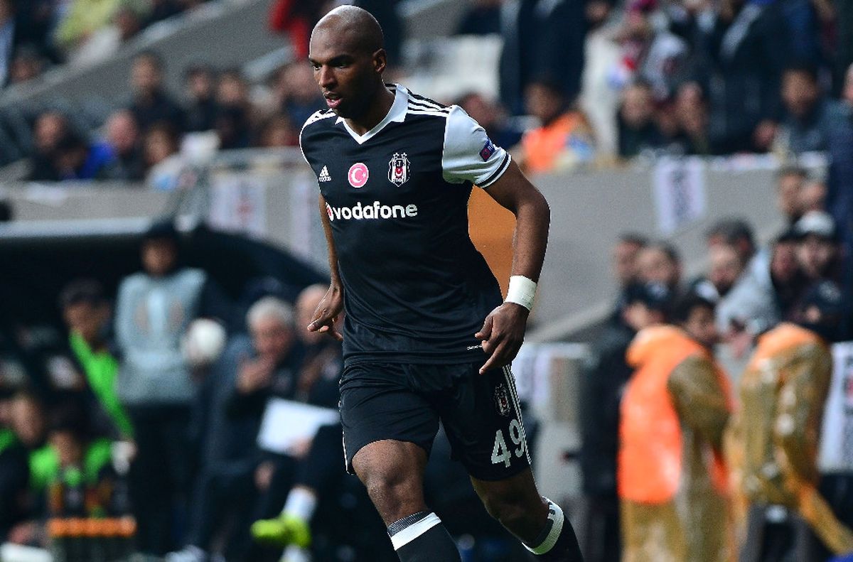 Beşiktaş Transfer Ederse Messi\'yle Oynamak Isterim"