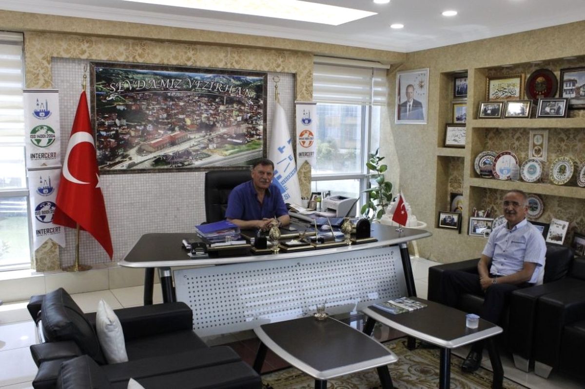Bursa Vakıflar Bölge Müdürü Yahya\'dan Vezirhan\'da İnceleme