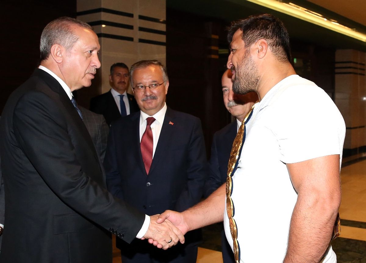 Cumhurbaşkanı Erdoğan, Recep Kara\'yı Ağırladı