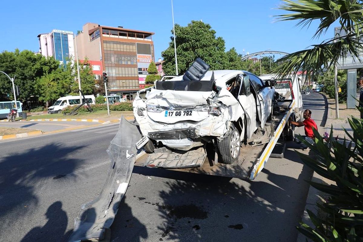 Fatsa\'da Trafik Kazası: 5 Yaralı