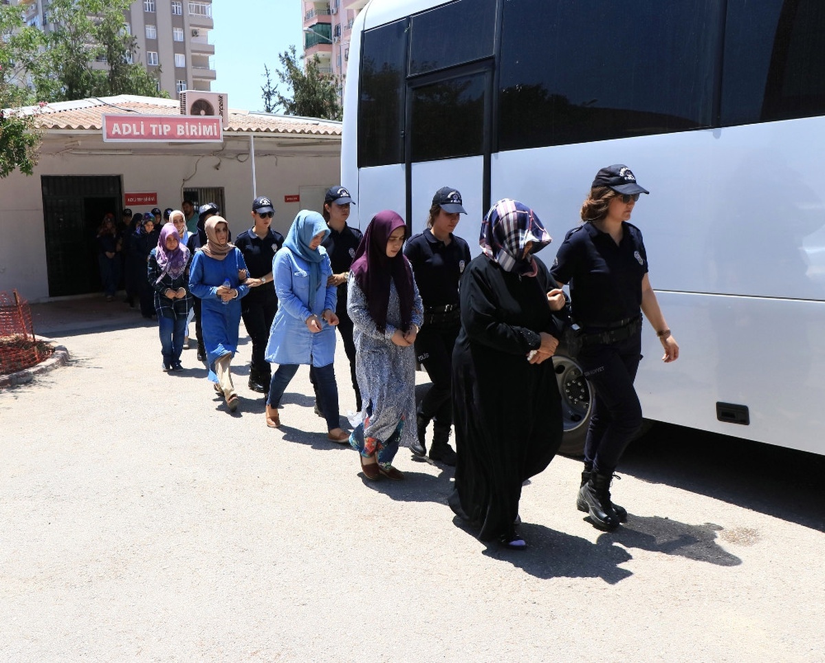 Fetö\'nün "Zeki Çocuk Avcısı" Ablaları Tutuklandı