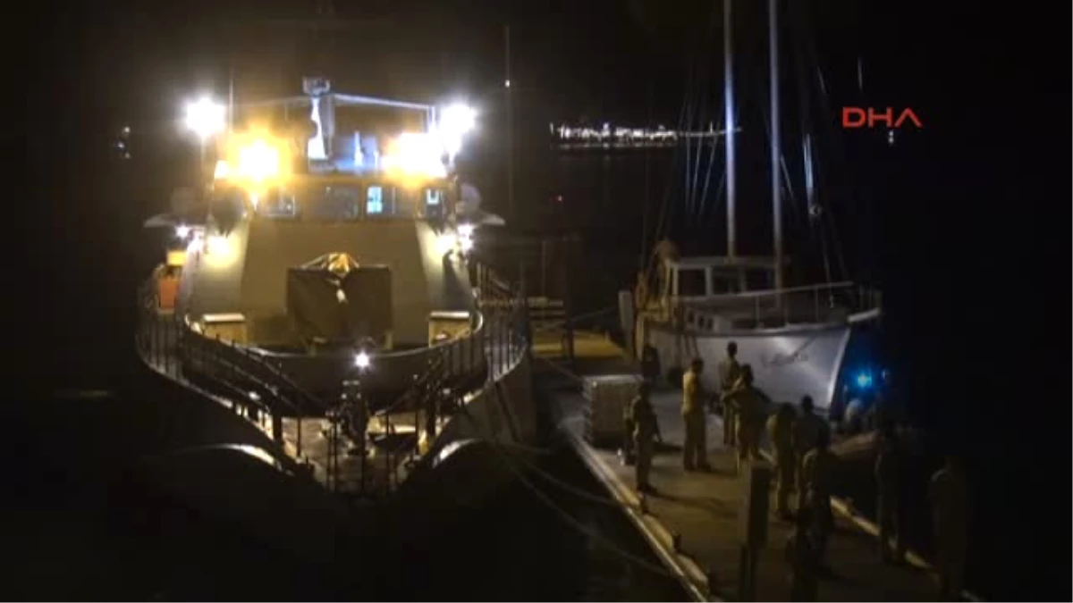 Firari Fetö\'cüler Tekneyle Yunanistan\'a Kaçmaya Çalışırken Yakalandı