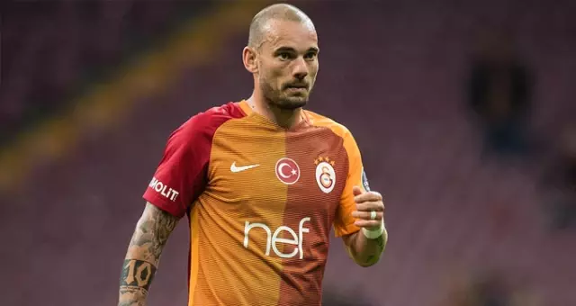 Sneijder In Takimindan Galatasaray A Geliyor Son Dakika Galatasaray Haberleri 16 Eylul Spor Haberleri