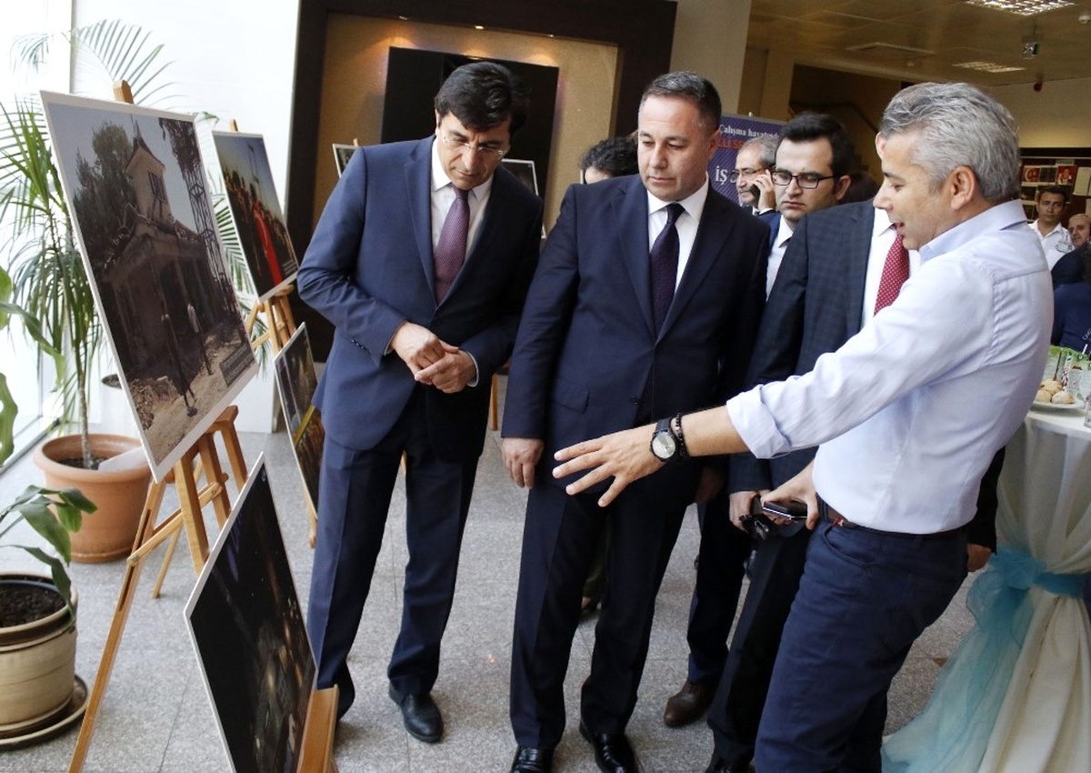 İha\'nın 15 Temmuz Destanı Fotoğraf Sergisi Sgk Antalya İl Müdürlüğünde