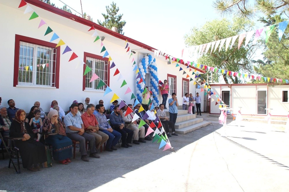 Kayseri Otizm Derneği\'nin Yeni Hizmet Binası Açıldı