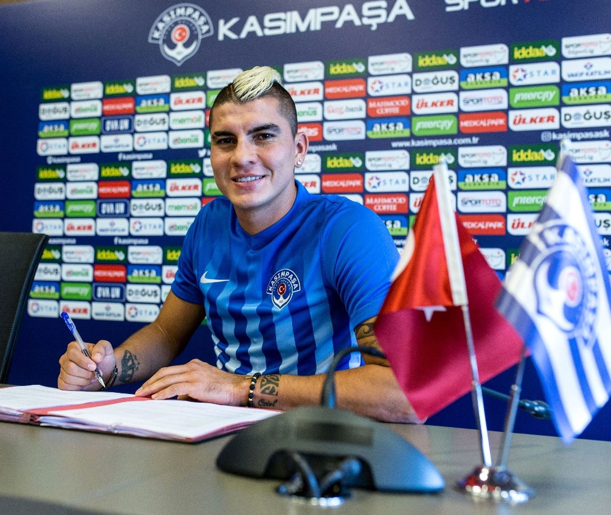 Kolombiya\'dan Kasımpaşa\'ya
