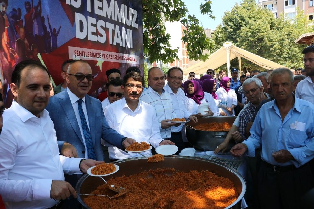 Manisa\'da 15 Temmuz Şehitleri İçin Mevlit