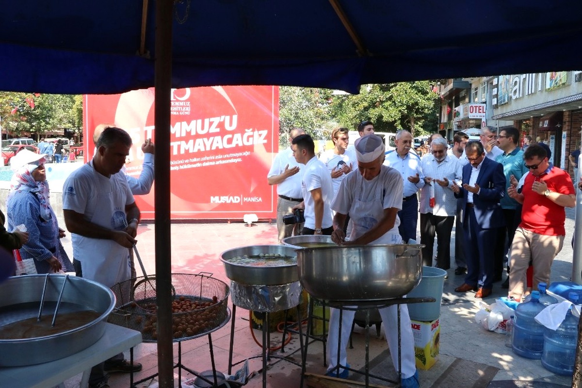 Müsiad\'tan 15 Temmuz Şehitleri İçin Lokma Hayrı