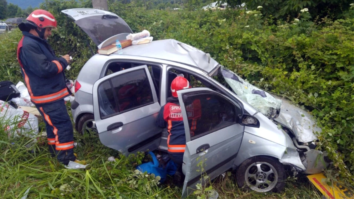 Sakarya\'da Trafik Kazası: 1 Ölü 3 Yaralı