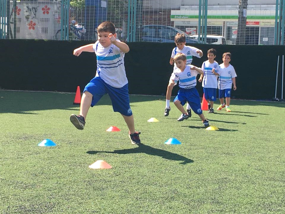 Yıldırım\'ın Minik Futbol Yıldızları Gün Sayıyor