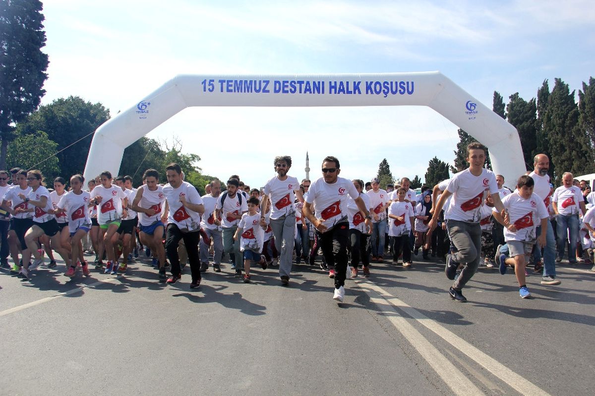 15 Temmuz\'da Şehitler Için Koştular