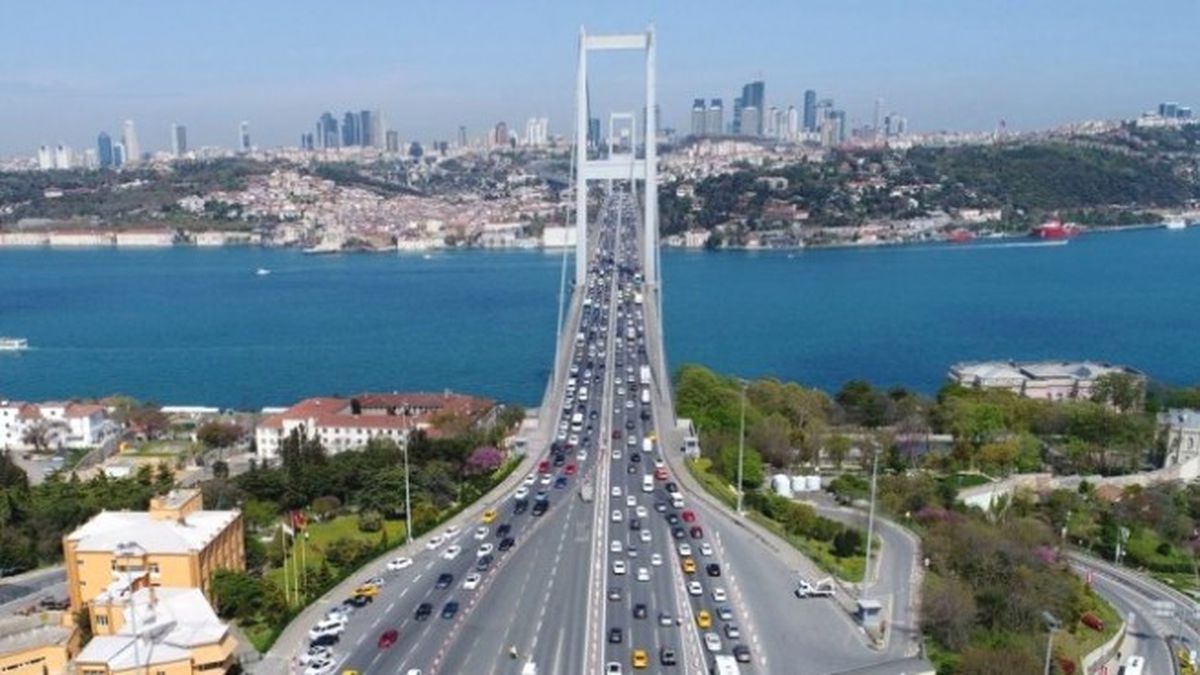 15 Temmuz Şehitler Köprüsü Trafiğe Kapandı