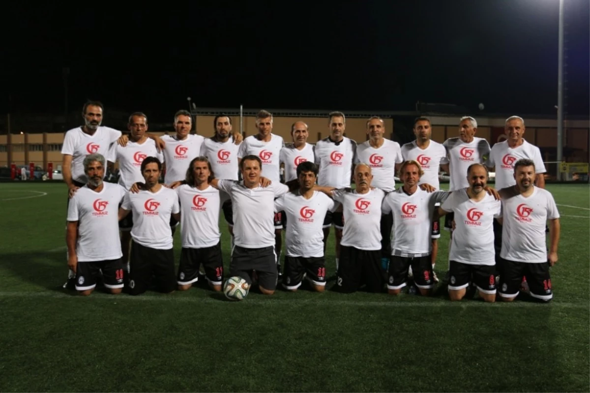 15 Temmuz Şehitleri Anısına Düzenlenen Futbol Turnuvası Tamamlandı