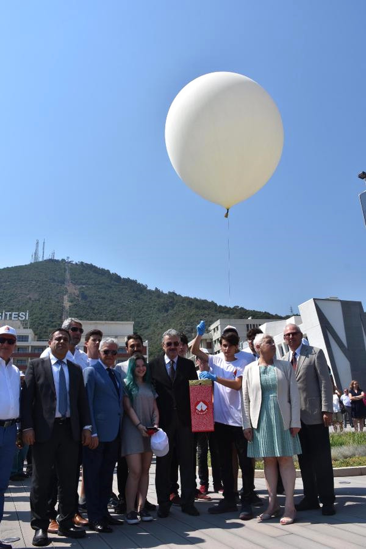 15 Temmuz Şehitlerinin Adları 30 Bin Metre Yüksekliğe Gönderildi